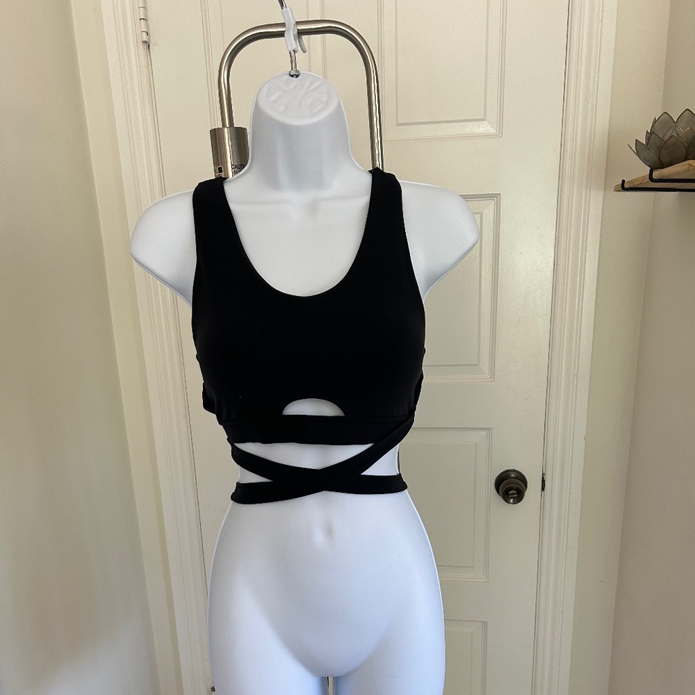 Gymshark black dance top size XS